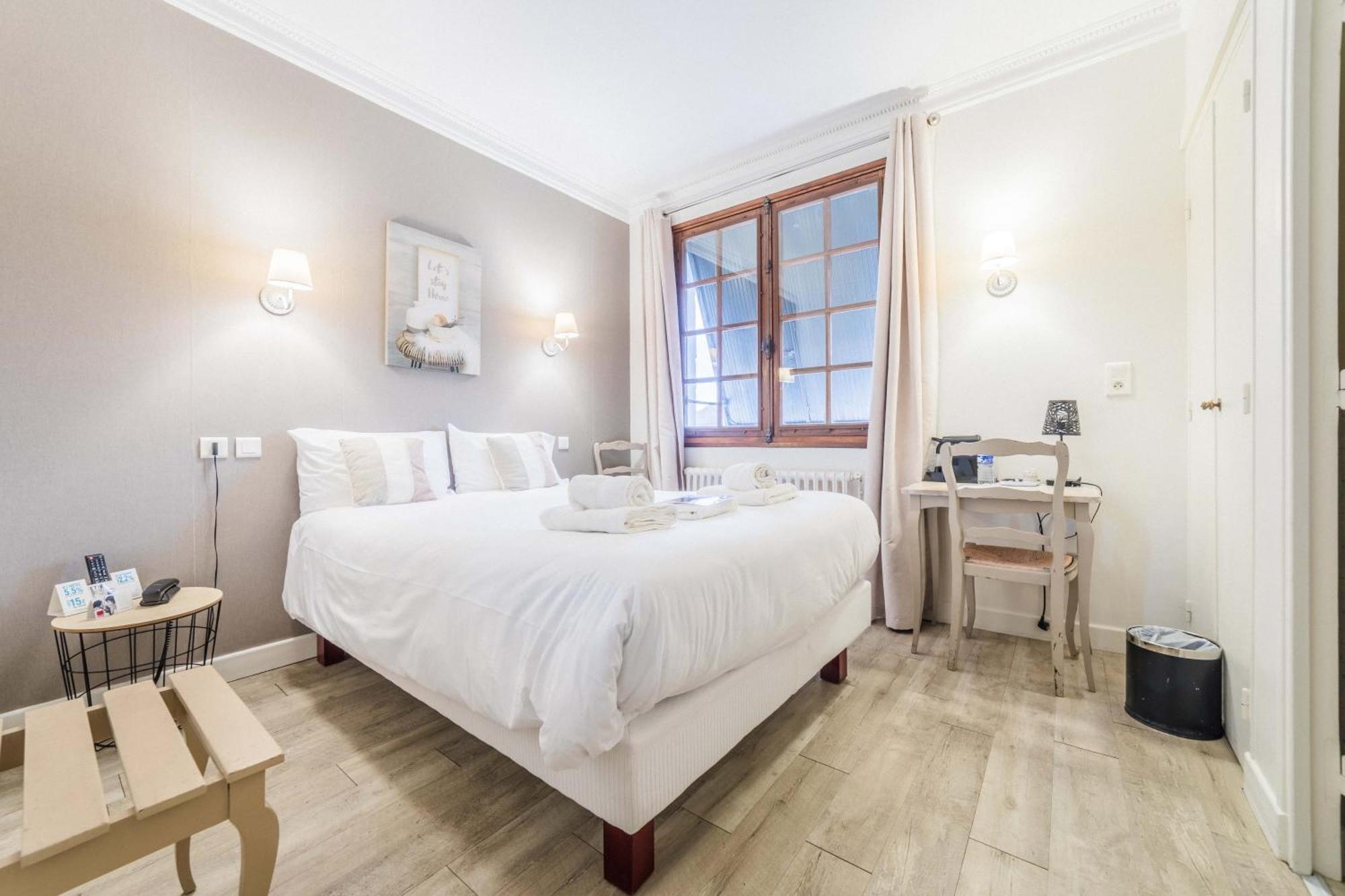 Relais Du Bas Limousin Hotel Sadroc ภายนอก รูปภาพ
