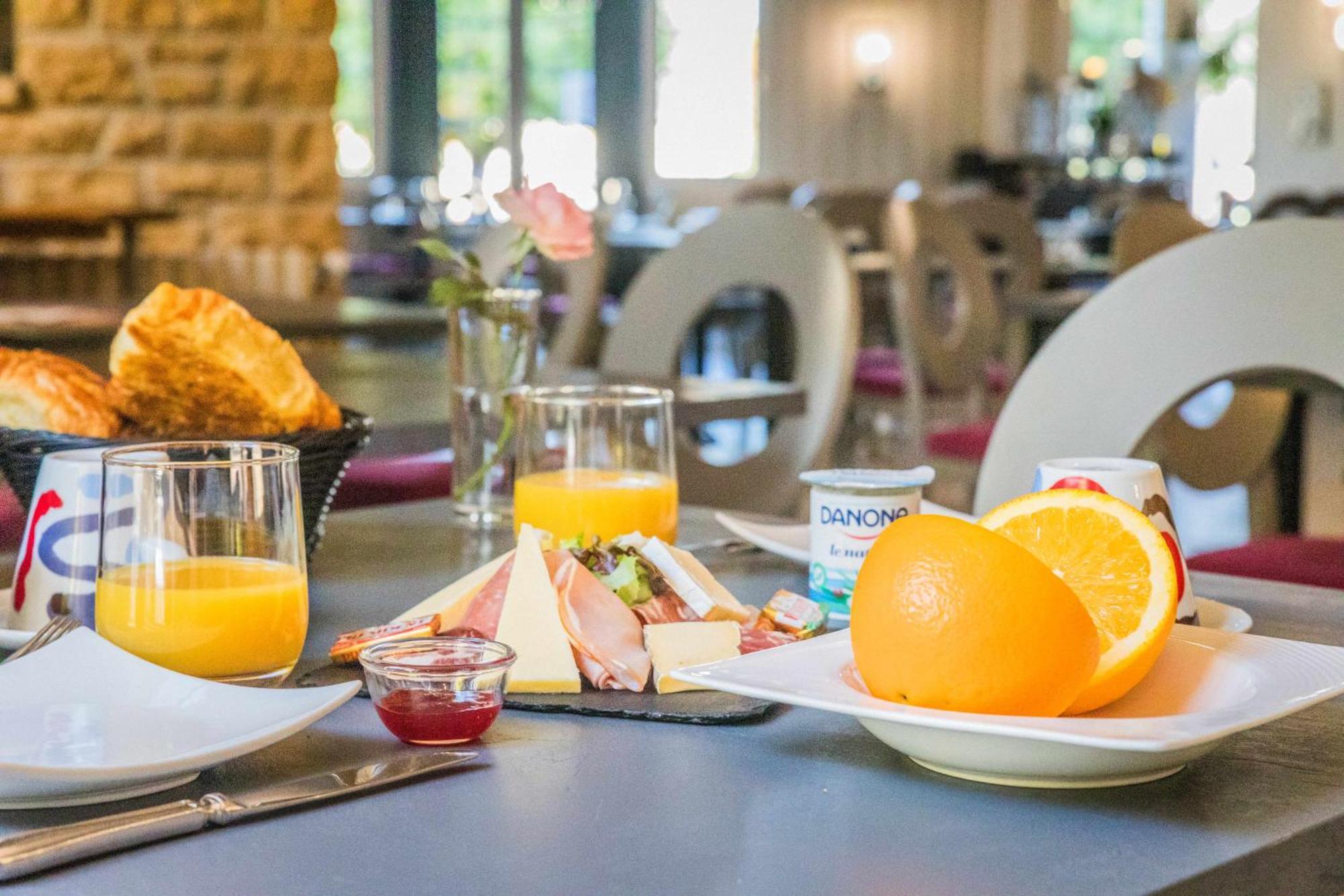 Relais Du Bas Limousin Hotel Sadroc ภายนอก รูปภาพ