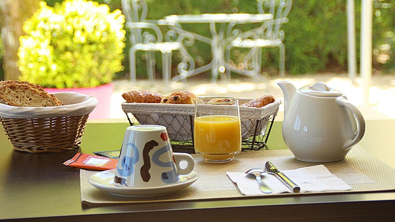 Relais Du Bas Limousin Hotel Sadroc ภายนอก รูปภาพ